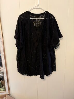 torrid Black Lace Short Sleeve Tunic